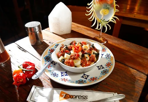 7 Express Pizza Bar